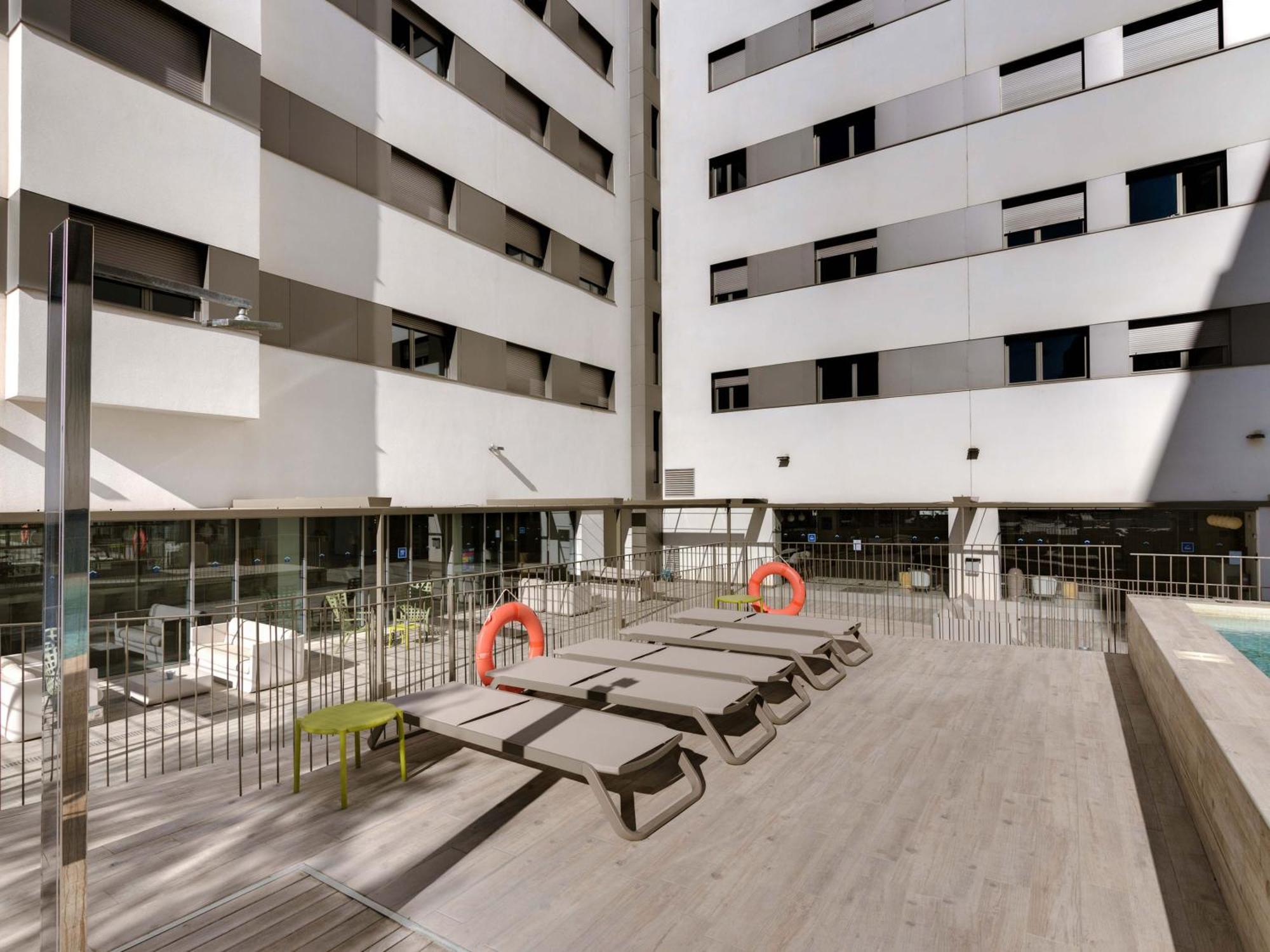 Livensa Living Studios Valencia Marina Real Hotel-Apartamento Εξωτερικό φωτογραφία