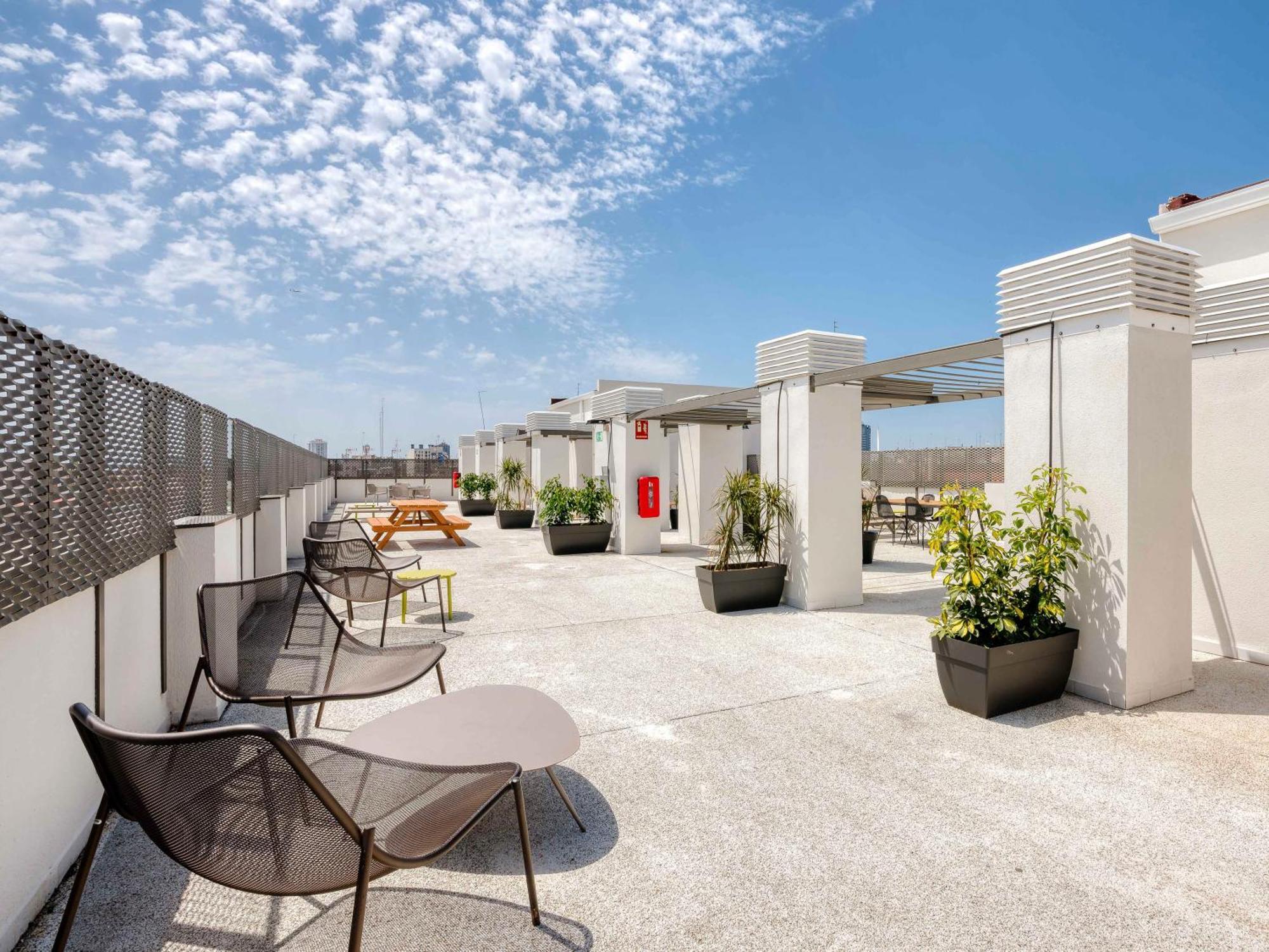 Livensa Living Studios Valencia Marina Real Hotel-Apartamento Εξωτερικό φωτογραφία