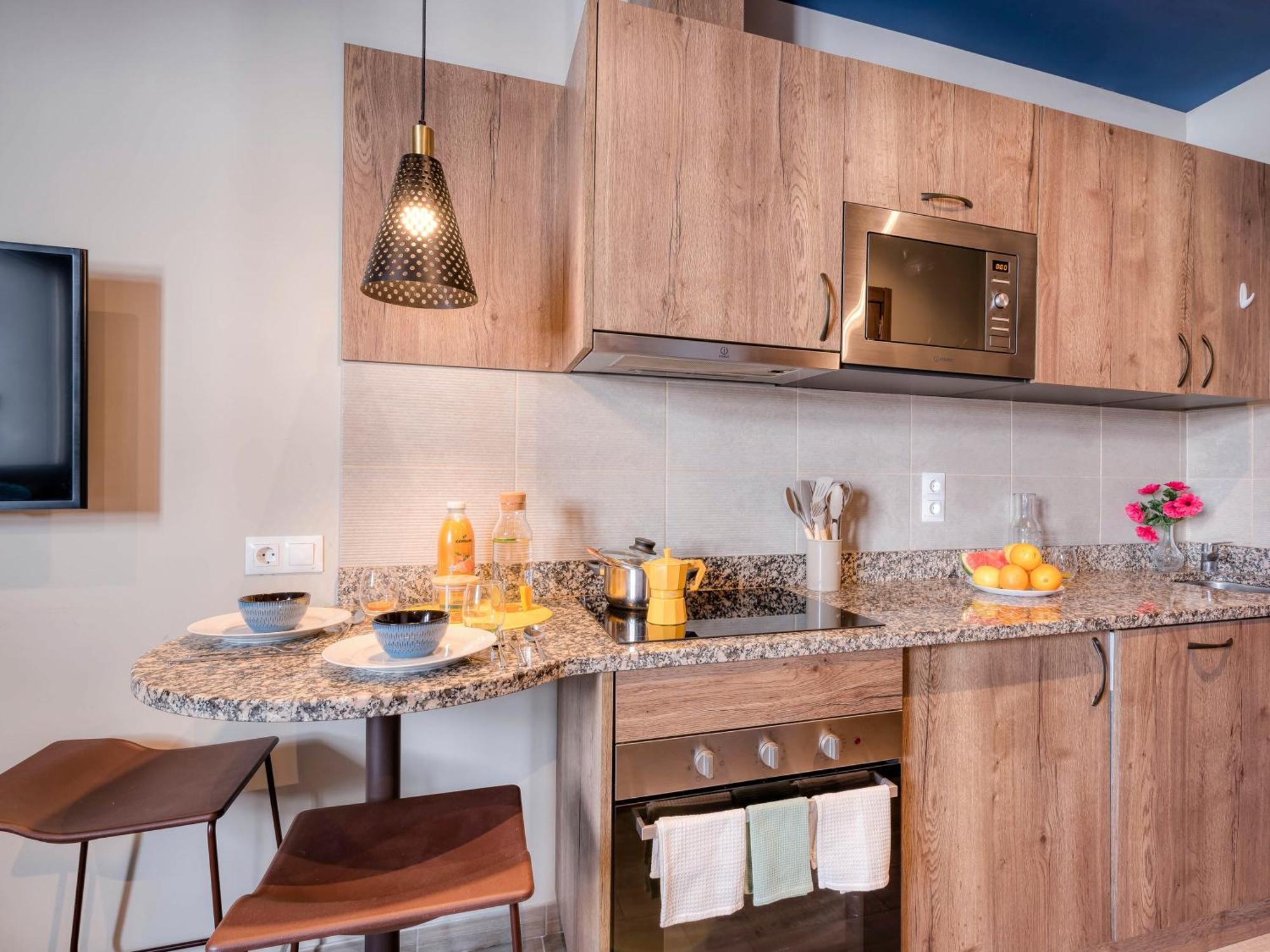 Livensa Living Studios Valencia Marina Real Hotel-Apartamento Εξωτερικό φωτογραφία